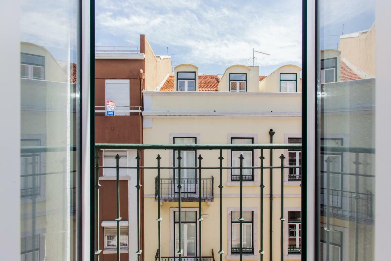 Typical Light Filled Graça Apartment, By TimeCooler Lisboa Exterior foto